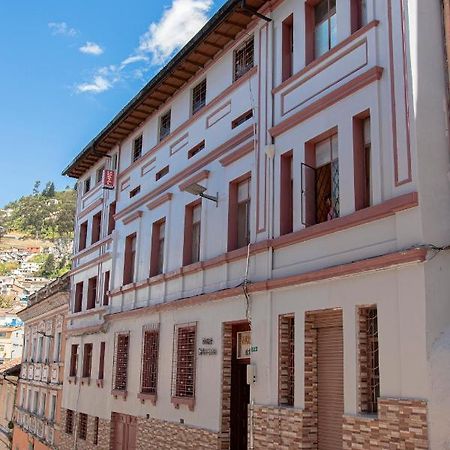 Hostal Carlos Luis كويتو المظهر الخارجي الصورة