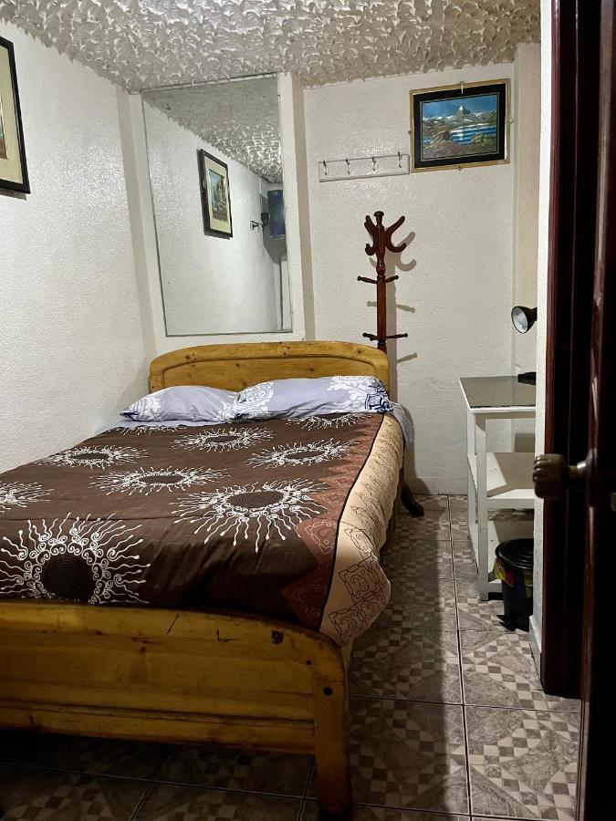 Hostal Carlos Luis كويتو المظهر الخارجي الصورة