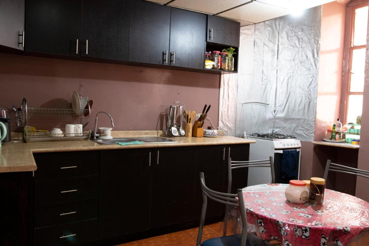 Hostal Carlos Luis كويتو المظهر الخارجي الصورة