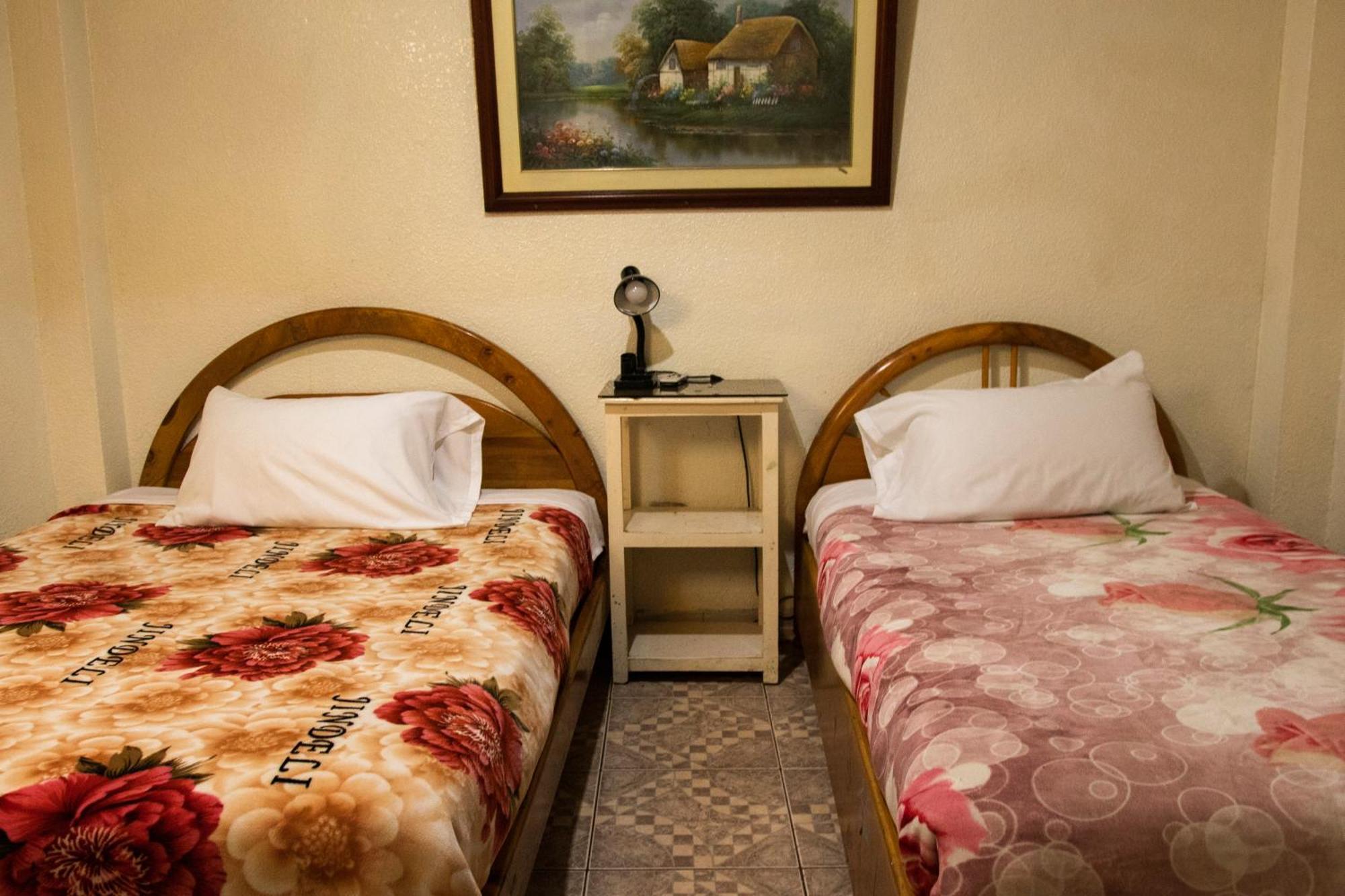 Hostal Carlos Luis كويتو المظهر الخارجي الصورة