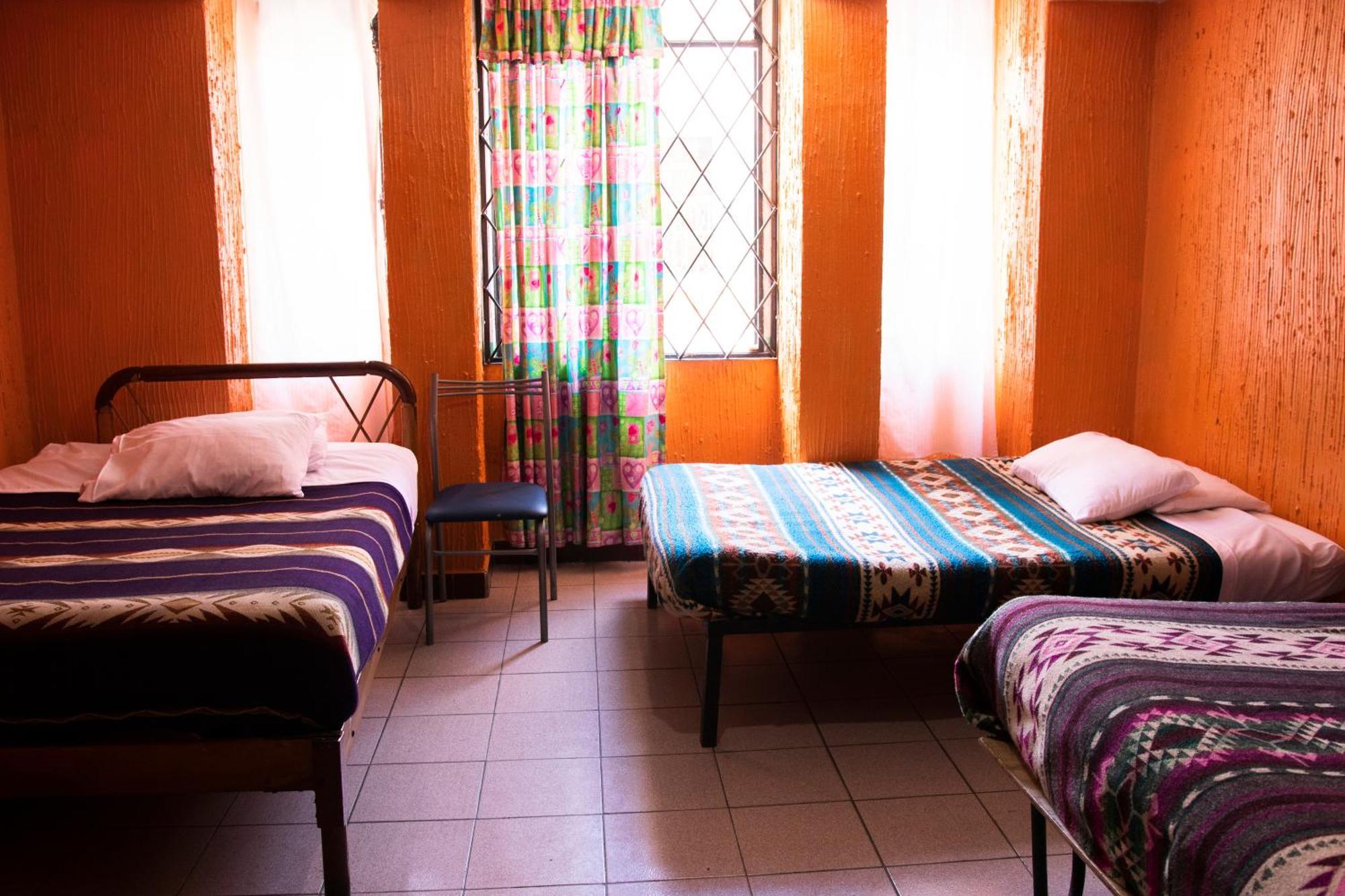 Hostal Carlos Luis كويتو المظهر الخارجي الصورة